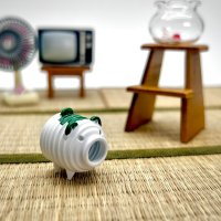 蚊遣り豚　蚊やり豚　（蚊取り　かやり　蚊やり　線香）
