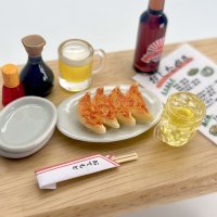 ハンドメイド　焼きたて餃子　（ミニチュア　ギョウザ　ギョーザ