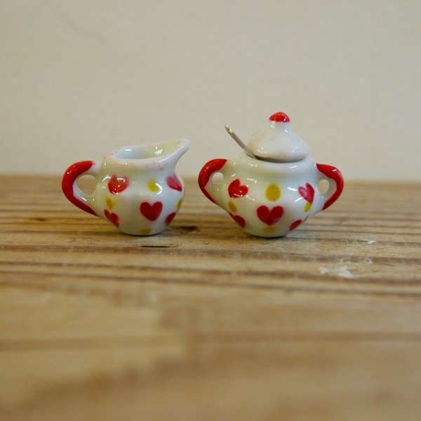 画像1: 陶器製　ミルクピッチャー／シュガーポット (1)